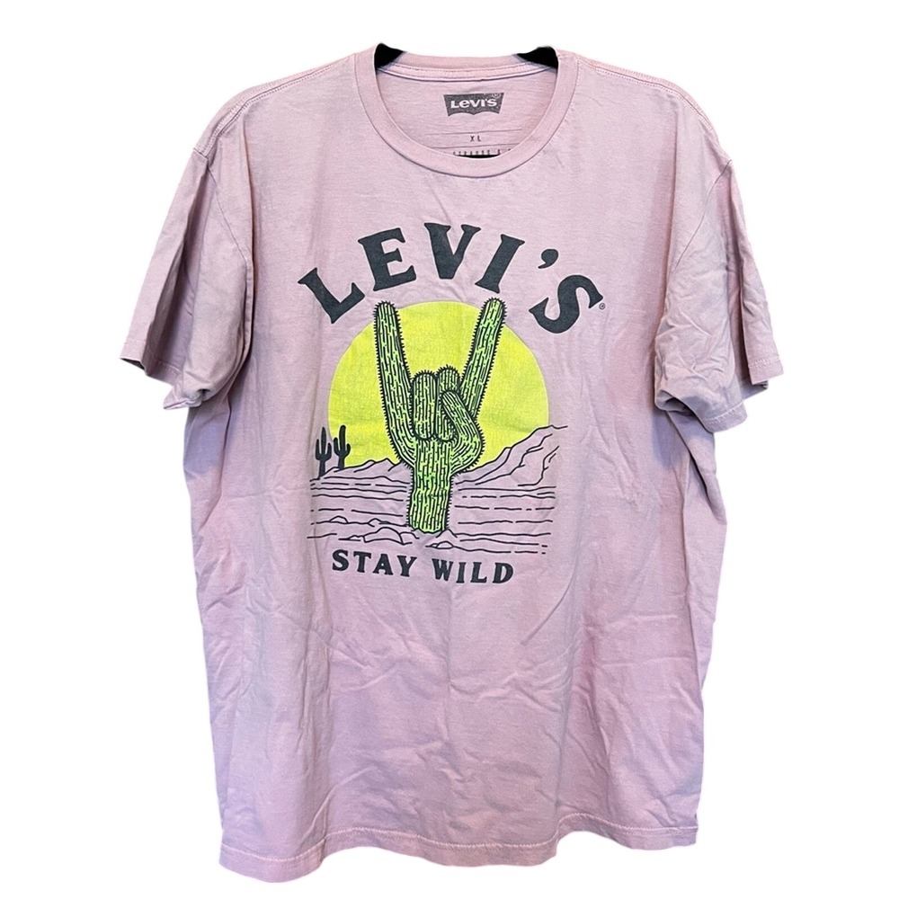 Stay Wild Cactus Desert Tee Levis Graphic T-Shirt‎ Mens XL Pink FLAW